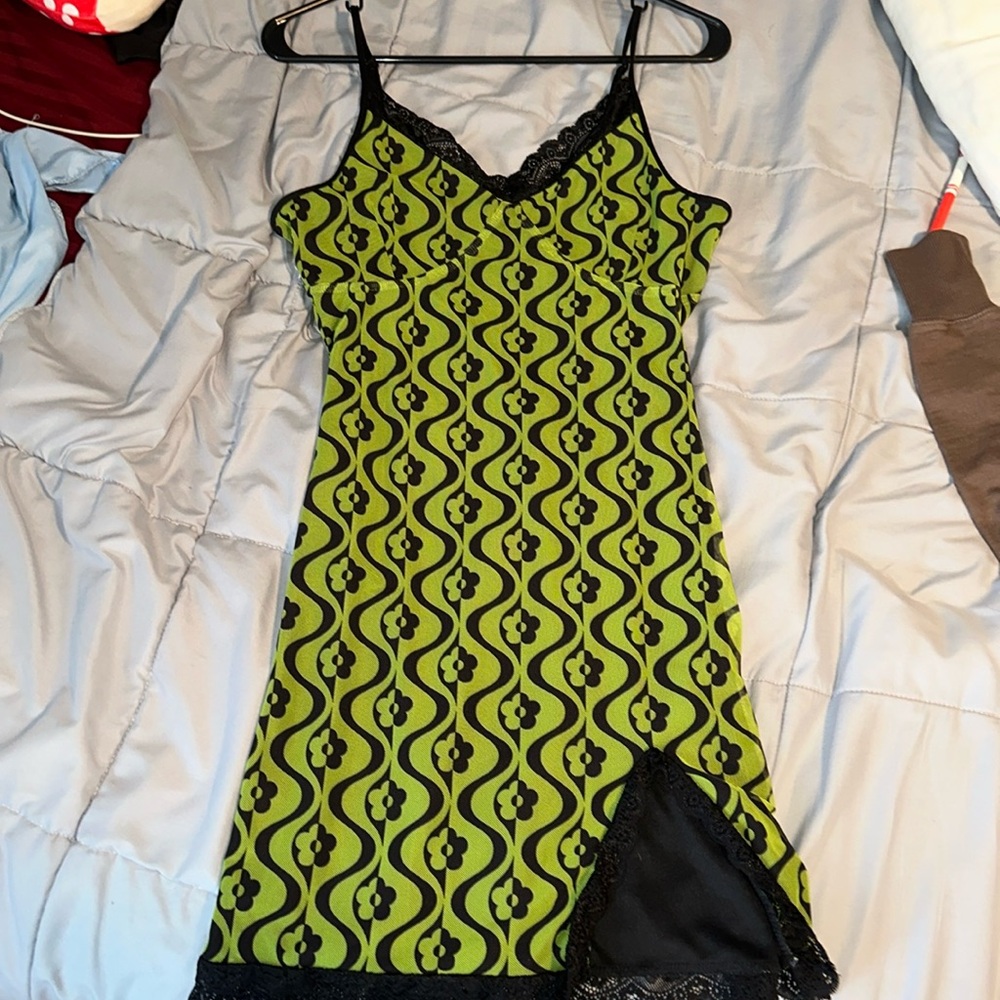 Slip dress/ fits like a medium